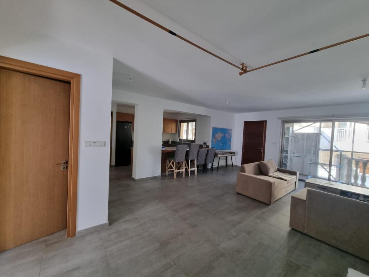 Apartment Pearl Park Residence Пафос Экстерьер фото